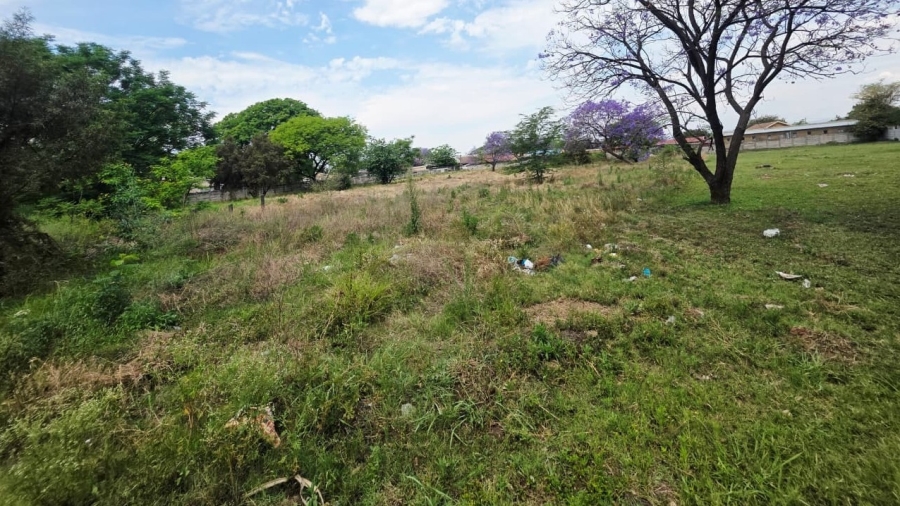 0 Bedroom Property for Sale in Oos Einde North West